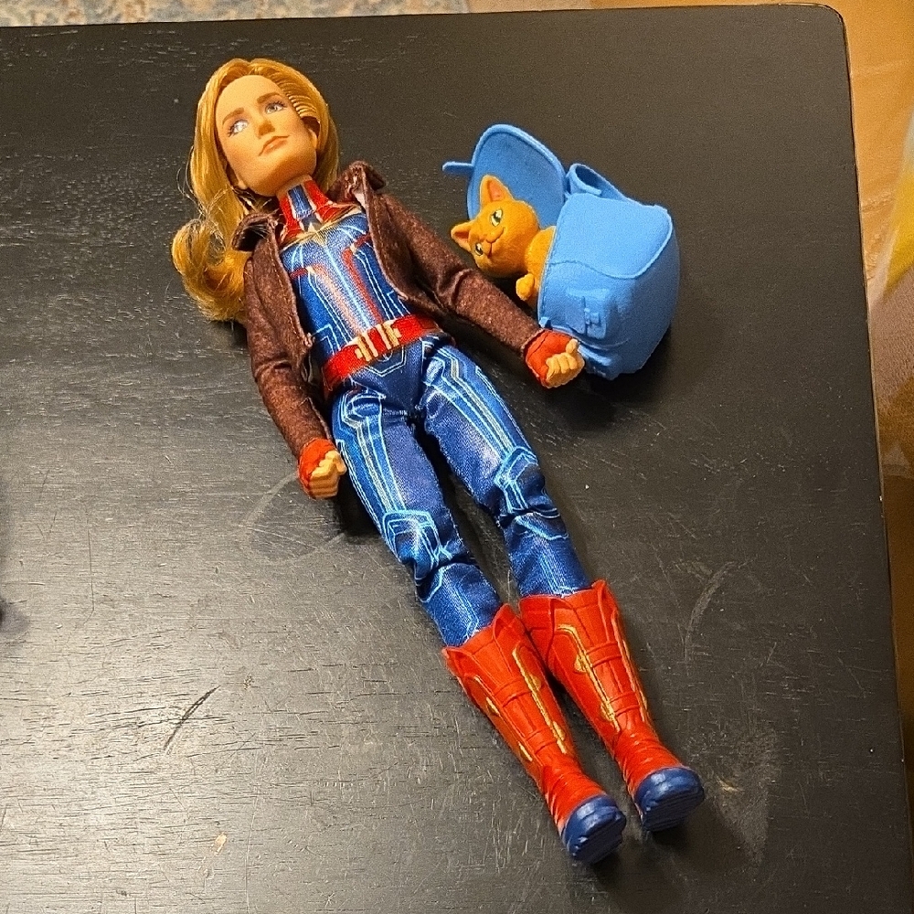 ToyShnip Captain Marvel Doll and Marvel's Goose Cat